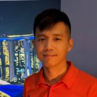 Desmond Tan